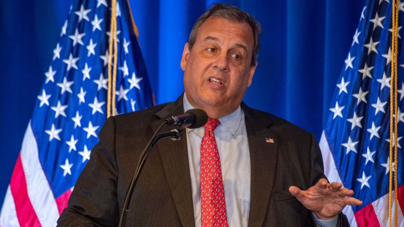 Christie Takes Aim at Haley in GOP Primary Showdown
