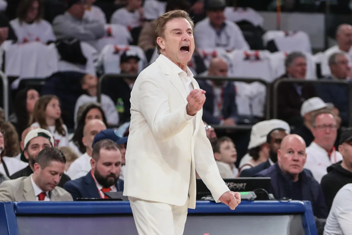 St. John's Upsets No. 15 Creighton in March Madness Upset