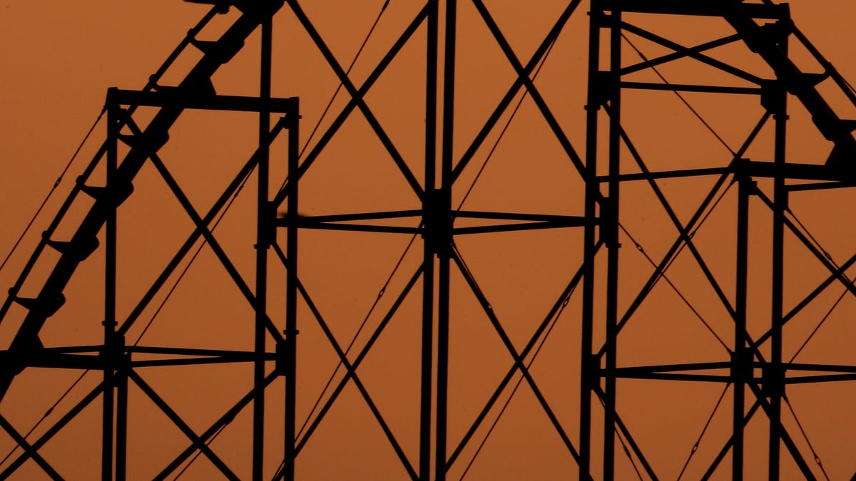 Featured image for "Amusement park implements new chaperone policy after massive teen brawl"