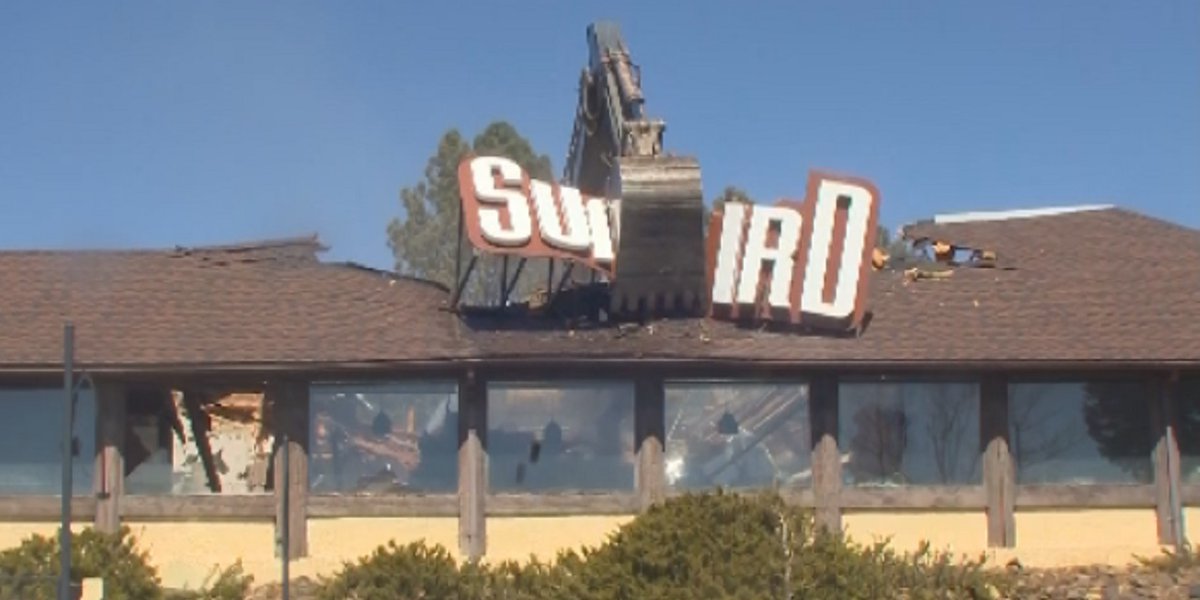 Iconic Sunbird Mountain Grill demolished in Colorado Springs.