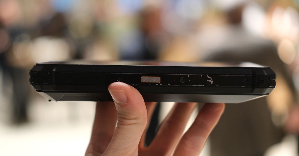 Featured image for "Introducing the 28000mAh Power Bank Phone: A Game-Changer in Portable Charging"