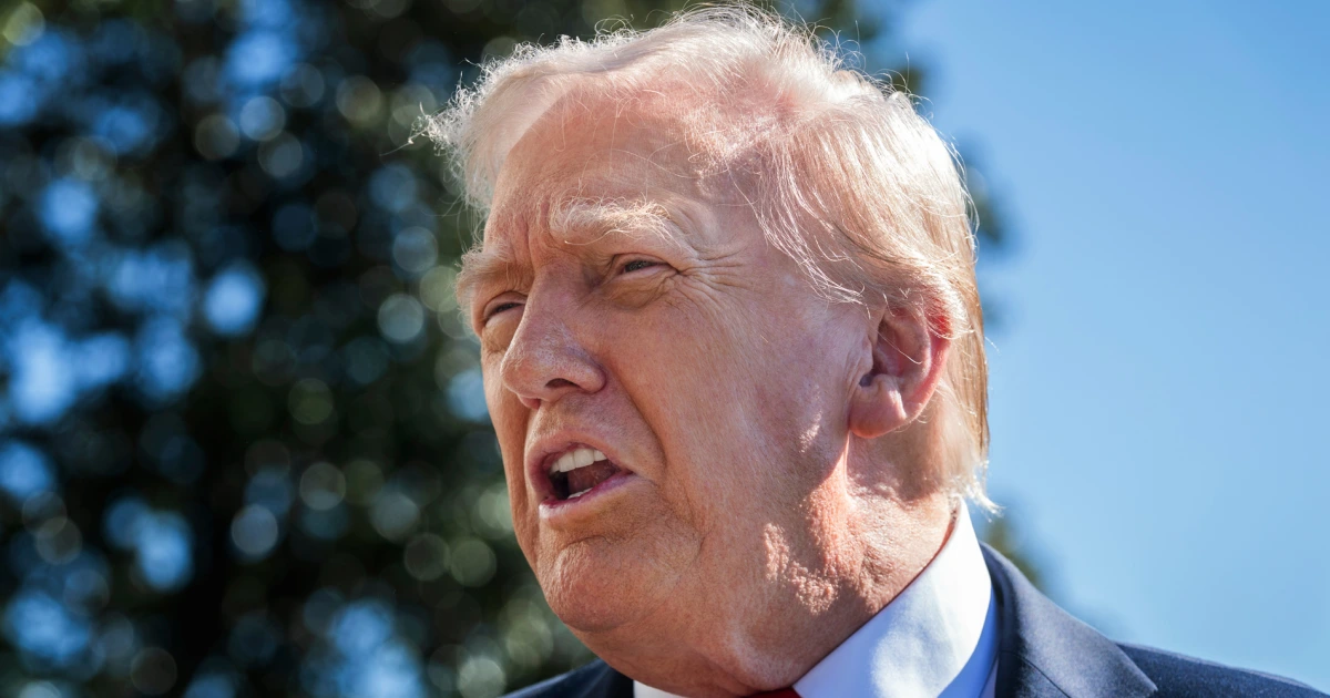 Featured image for Trump Announces White House UFC Event on His 80th Birthday