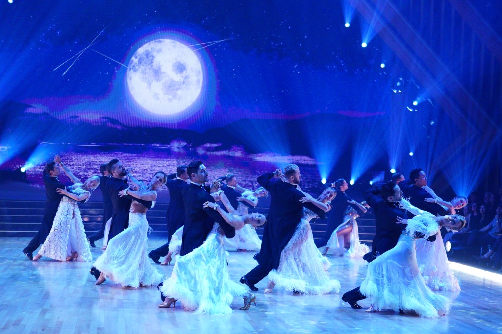 "Dancing With The Stars' Emotional Len Goodman Tribute Night Leaves Fans in Tears"
