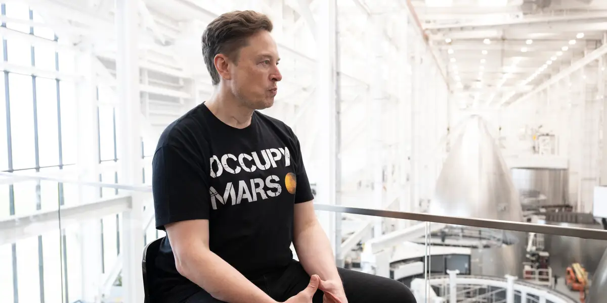 Elon Musk Clarifies Tesla and xAI Investment Plans Amid Funding Talks