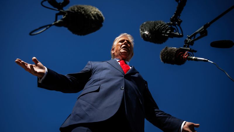 Featured image for Trump Opposes Mamdani's Mayoral Bid Amid Cuomo's Rejection