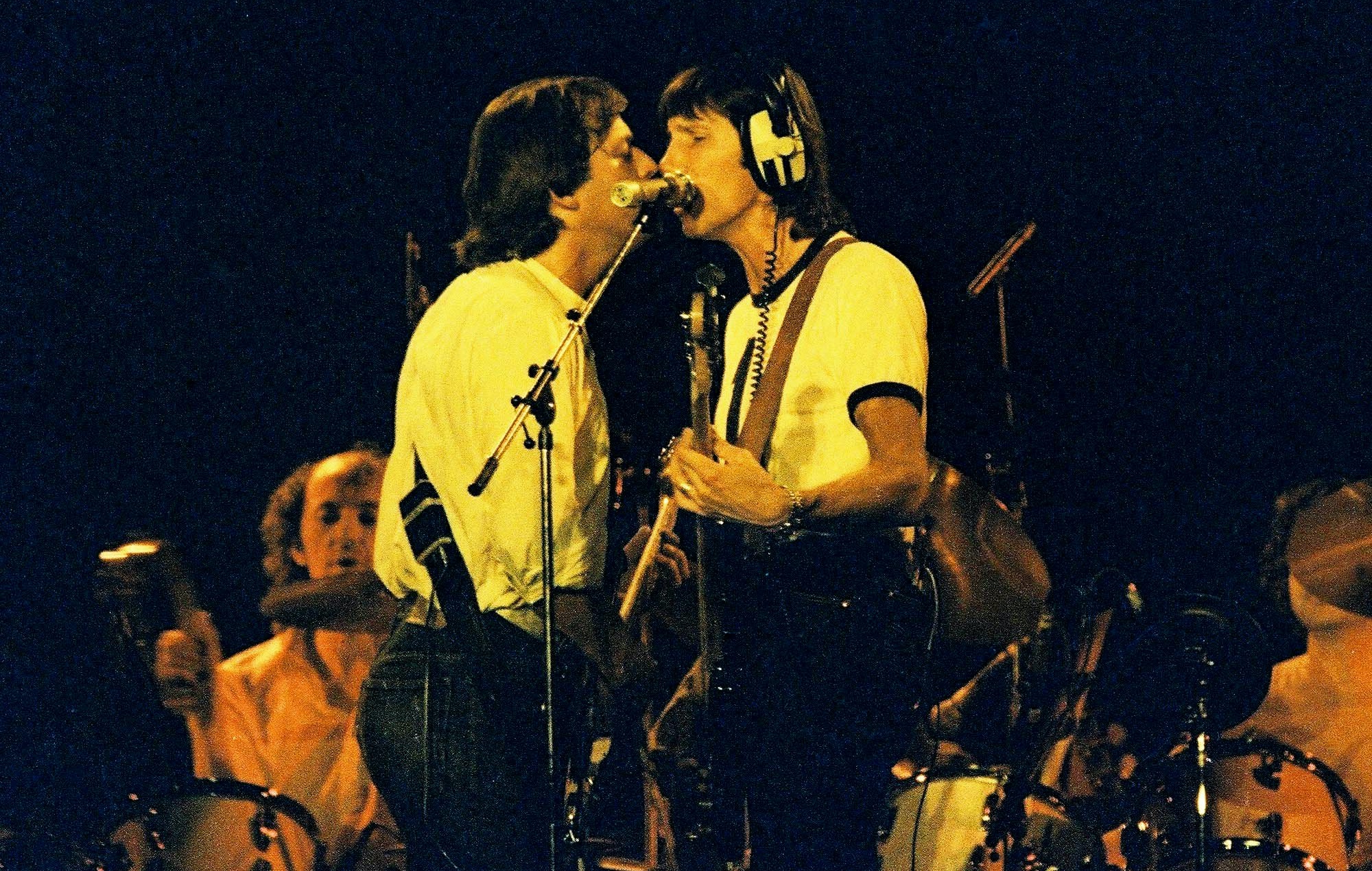 Scientists Reconstruct Pink Floyd's Song Using Brain Waves