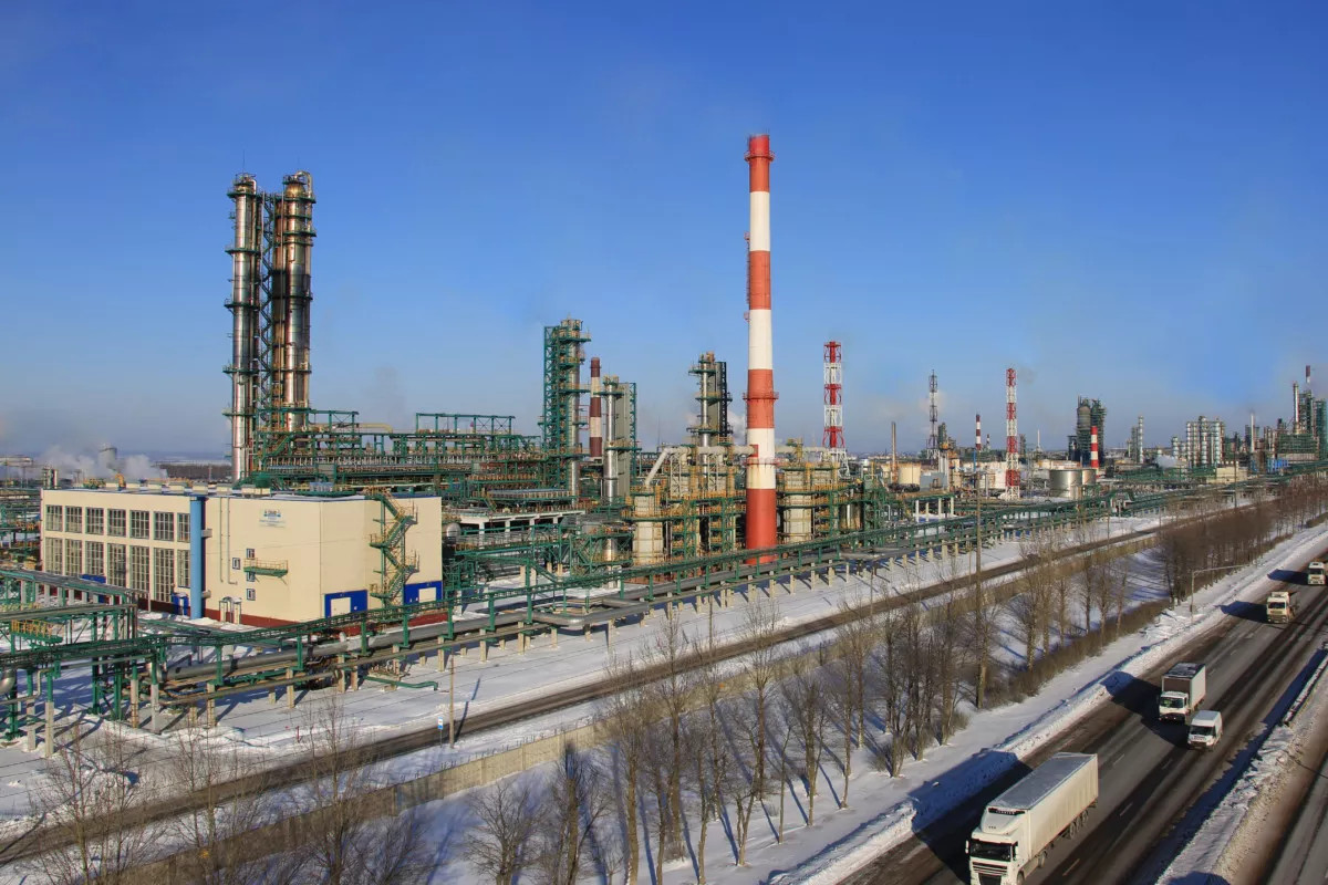 "Drone Attacks Target Russian Oil Refineries, Threatening Energy Industry"