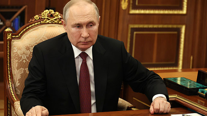 Russia's Influence and Putin's Fears: Insights from German Intelligence
