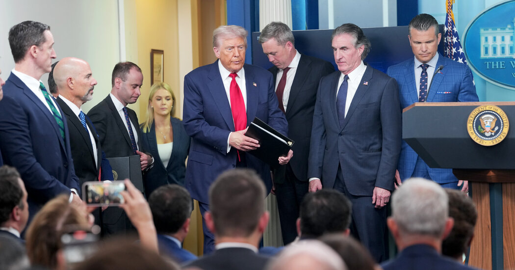 Featured image for Trump-Linked Crypto Firm Secures $1.5 Billion for World Liberty Token