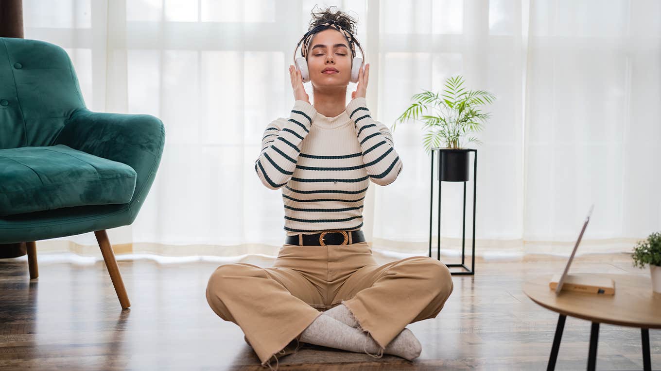 "Embracing Anxiety: 10 Tiny Daily Habits for Mental Wellness"