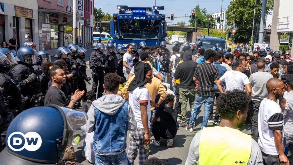 Violence erupts at Eritrean festival in Germany, leaving 26 officers injured