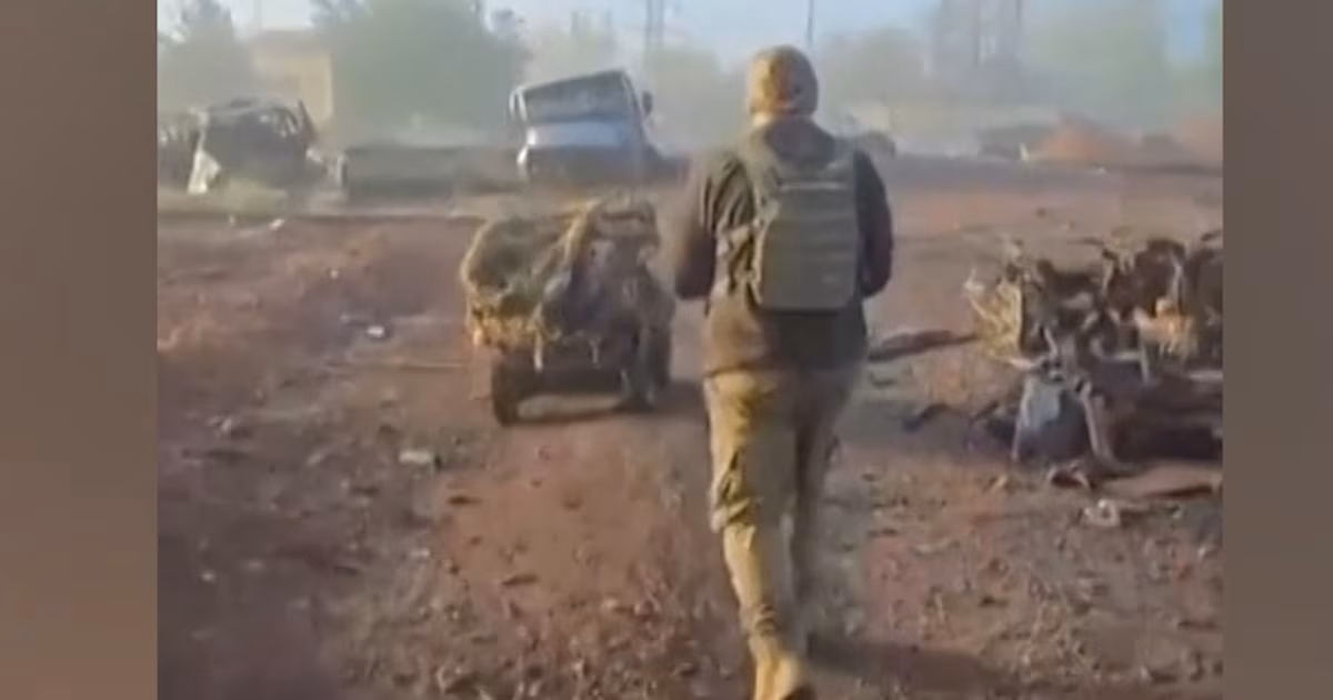 Featured image for Russian Forces Advance into Ukrainian City Amidst Fog and Drone Warfare