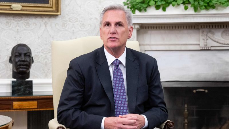 Debt limit deadlock: McCarthy and Biden at odds.