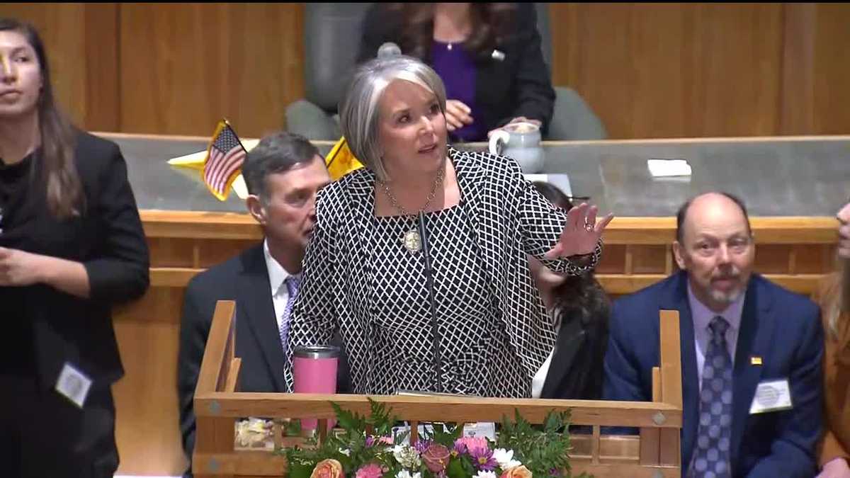 Featured image for "Protesters Disrupt New Mexico State of the State Address 2024"