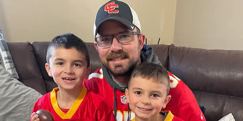 Featured image for Military Veteran Husband Finds Happiness and Stability After Career Change