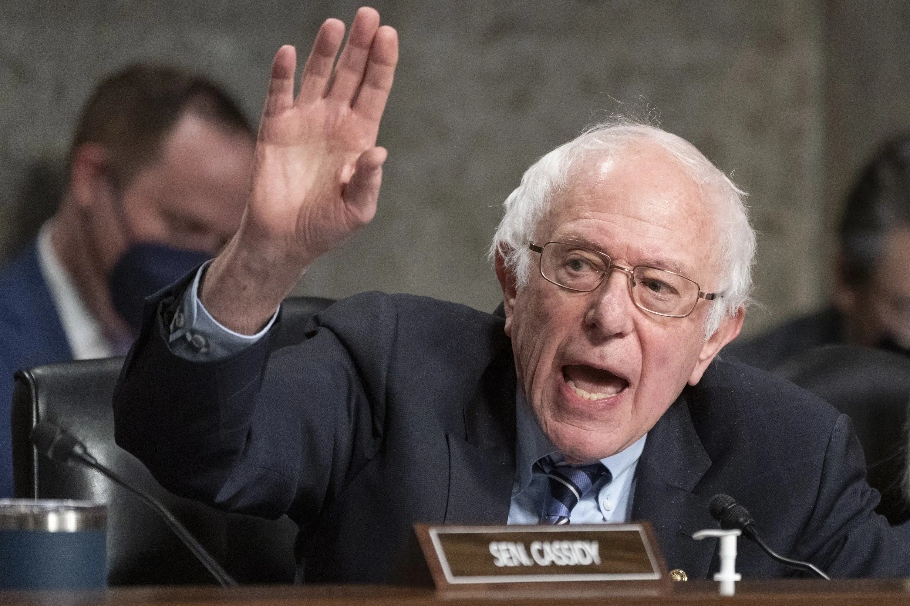 2024 Election: Biden, Sanders, Trump, and GOP Hopefuls in the Spotlight