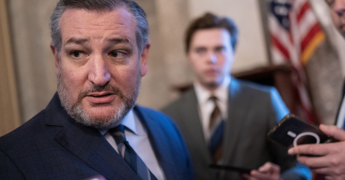 Featured image for "Ted Cruz's Podcast Payments Spark FEC Complaint"