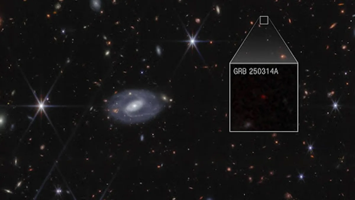 Featured image for James Webb Telescope Spots Earliest Supernova in the Universe