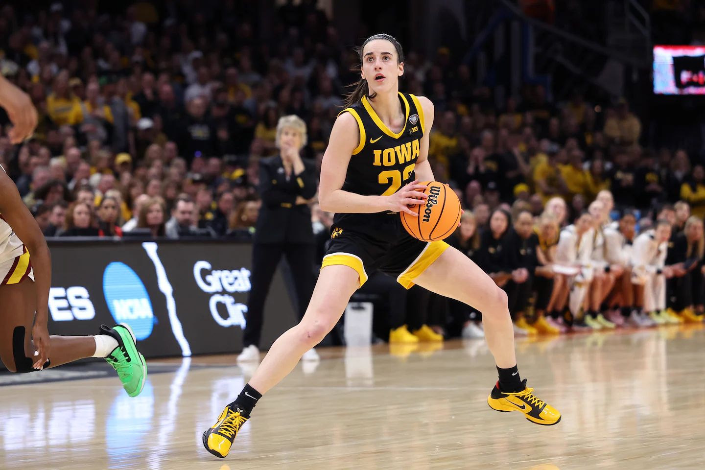 Featured image for "The Rise of Women's Basketball in the Midwest: From Caitlin Clark to the Next Chapter"