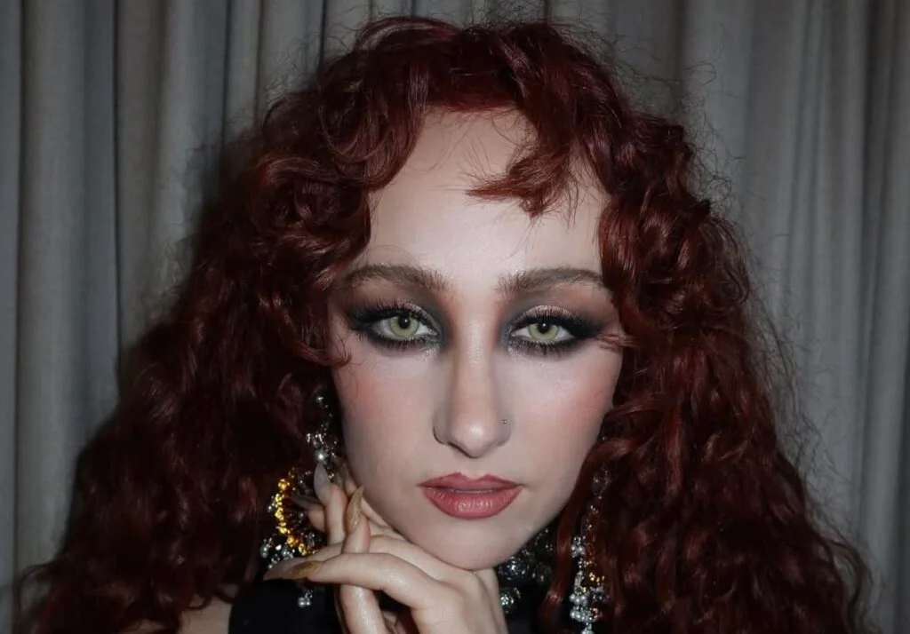 Chappell Roan Calls for Privacy Amid Paparazzi Chase to Dinner