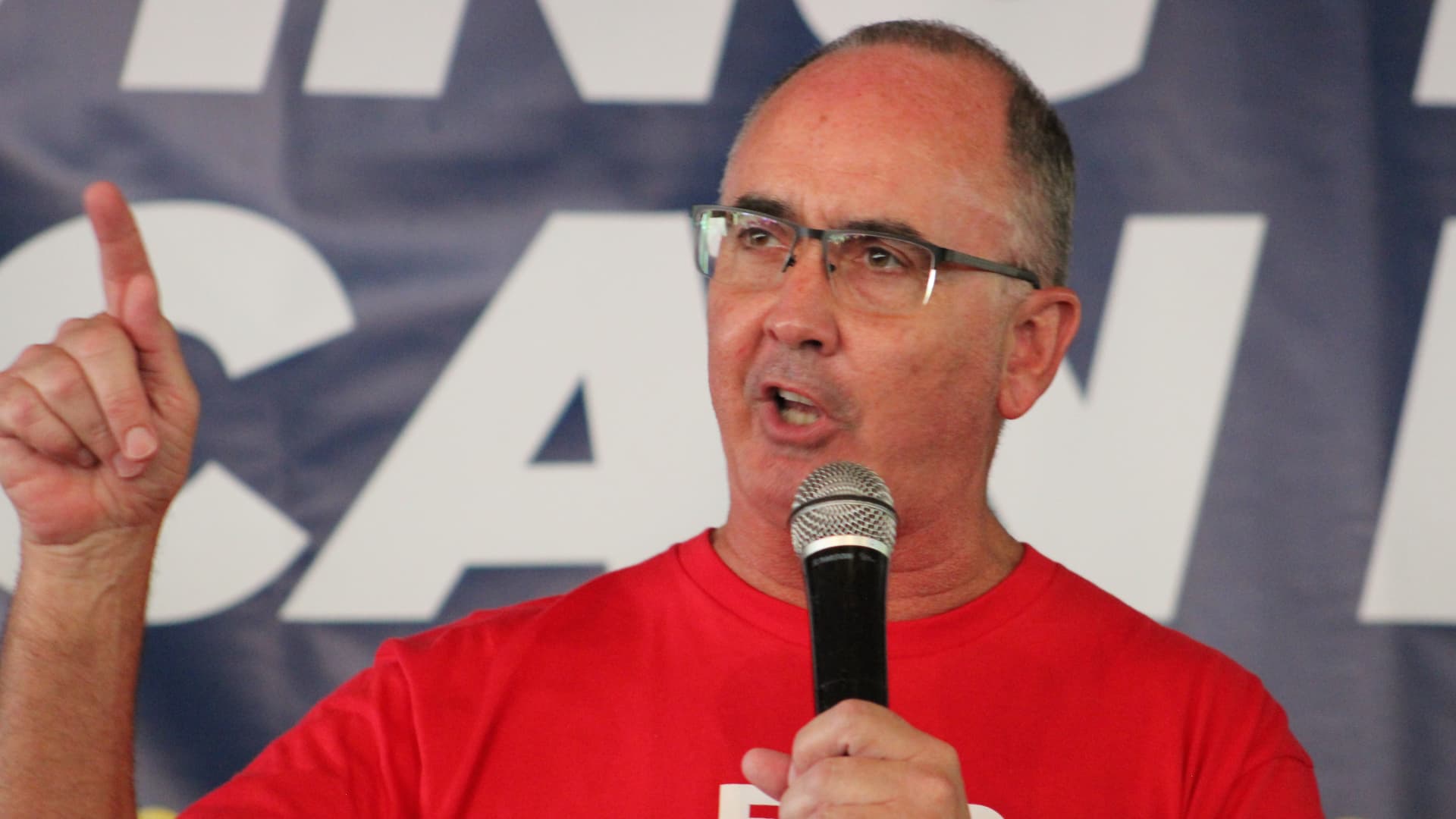 UAW Files Unfair Labor Practice Charges Against GM and Stellantis
