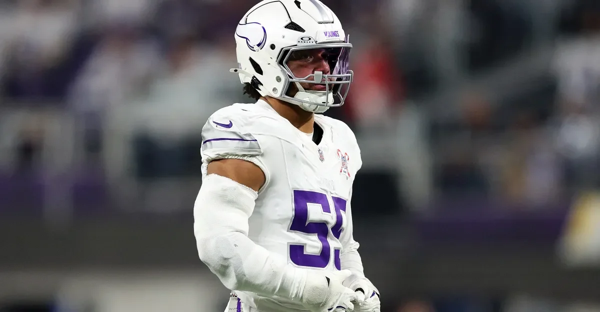 Eric Wilson signs three-year, $22.5M extension with Vikings