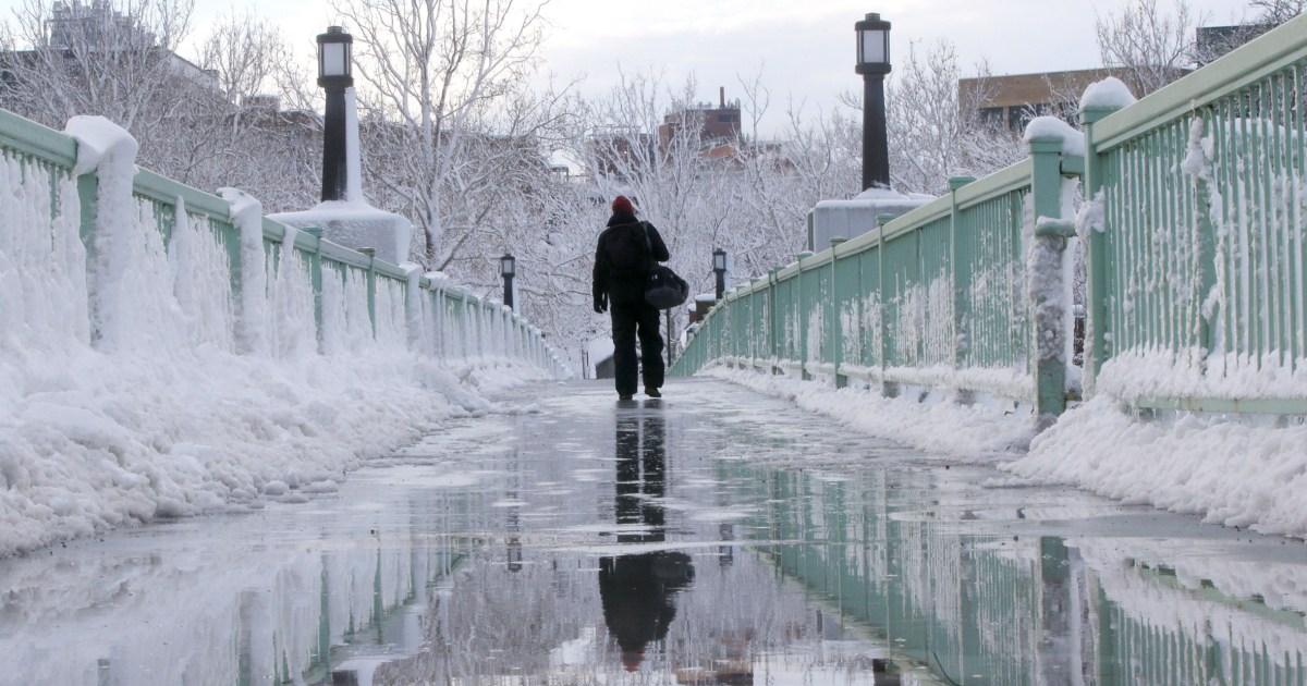 "Record-Breaking Arctic Blast Brings Dangerously Cold Temperatures to US"