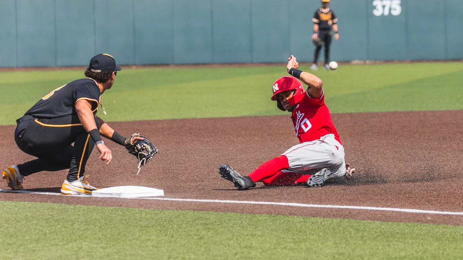 Huskers Hammer Wichita State to Complete Midweek Sweep