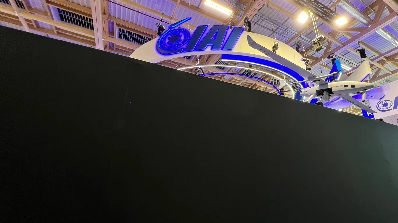 Featured image for Paris Air Show Faces Israeli Protest Over Display Restrictions