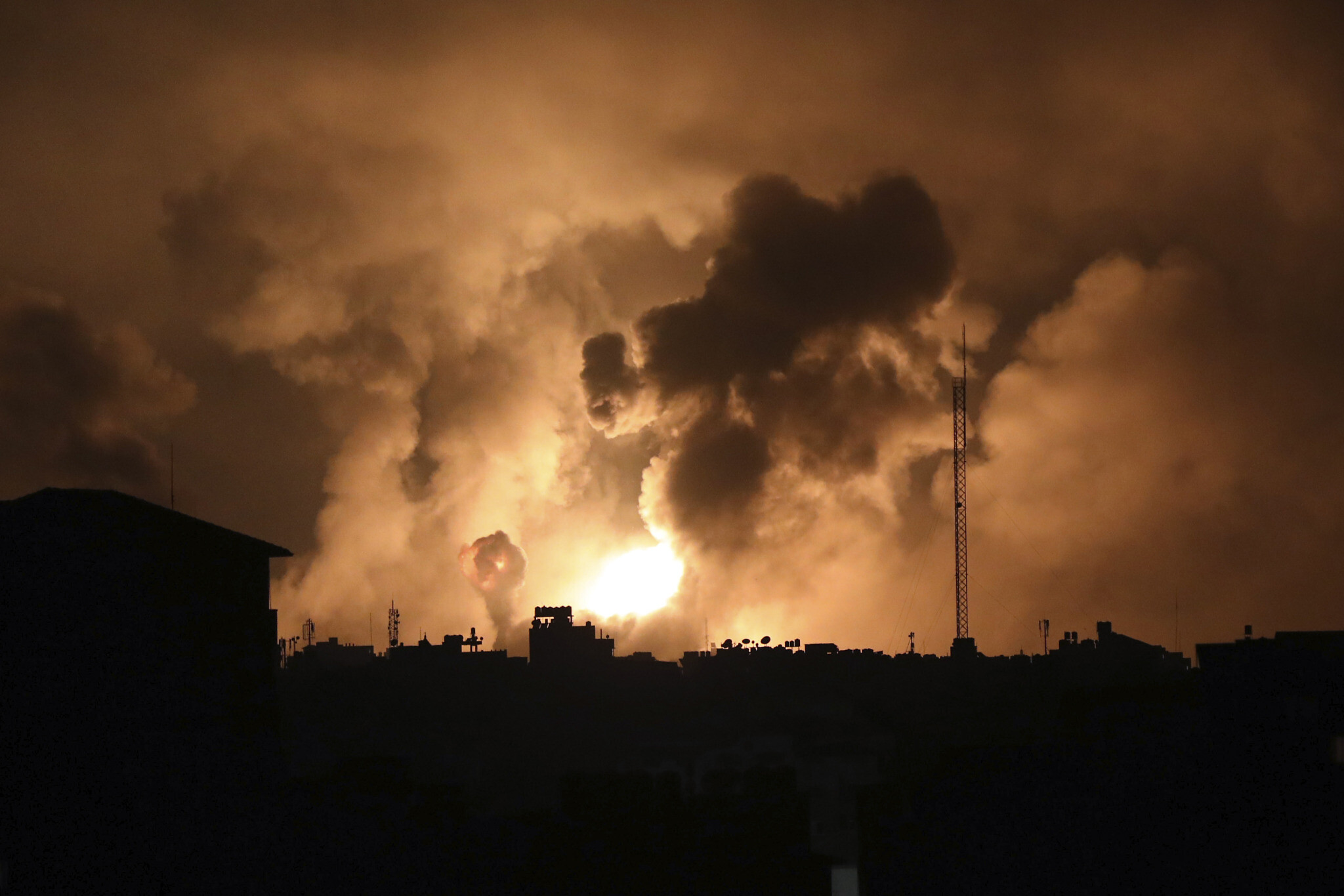 Israel's Ground Forces Intensify Operations in Gaza, Escalating Conflict