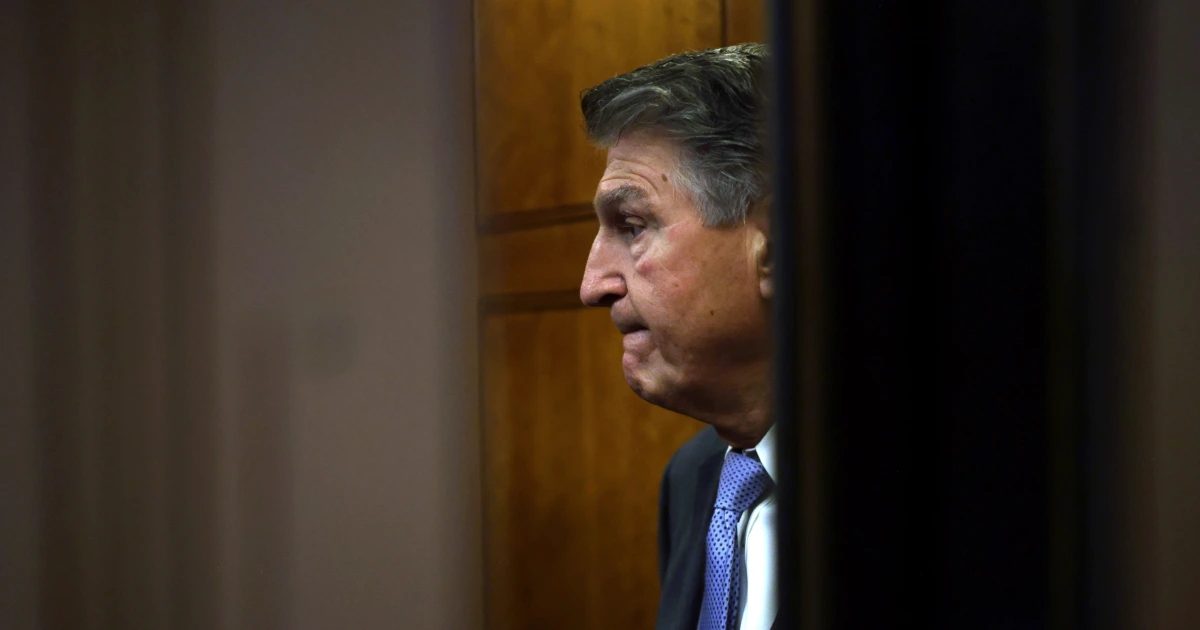 Sen. Joe Manchin Leaves Democratic Party, Registers as Independent