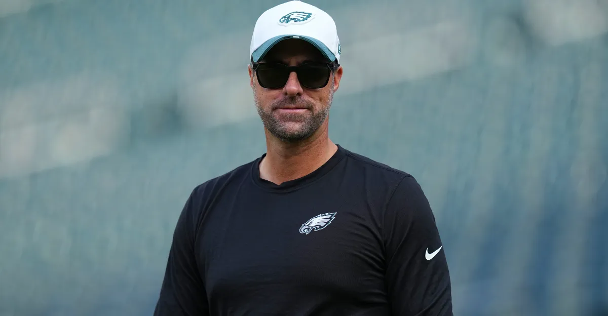 Featured image for Saquon Barkley Aims to Revitalize Eagles' Running Game with Aggression and Advice