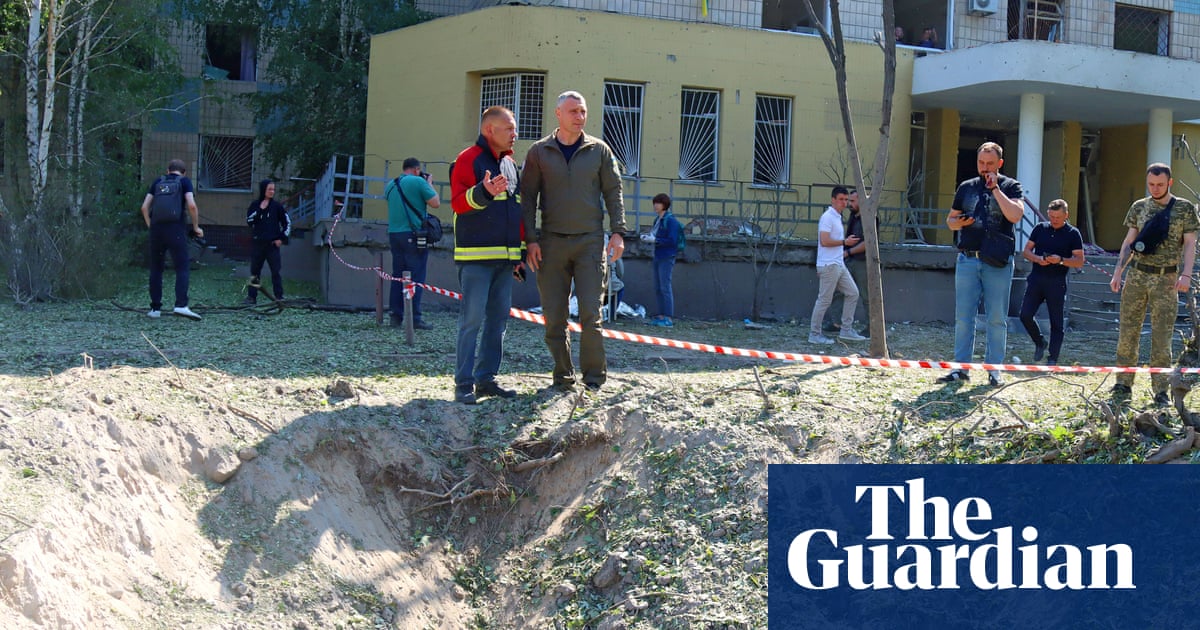 Kyiv Mayor Accused of Negligence After Russian Missile Attack Kills Mother and Daughter.