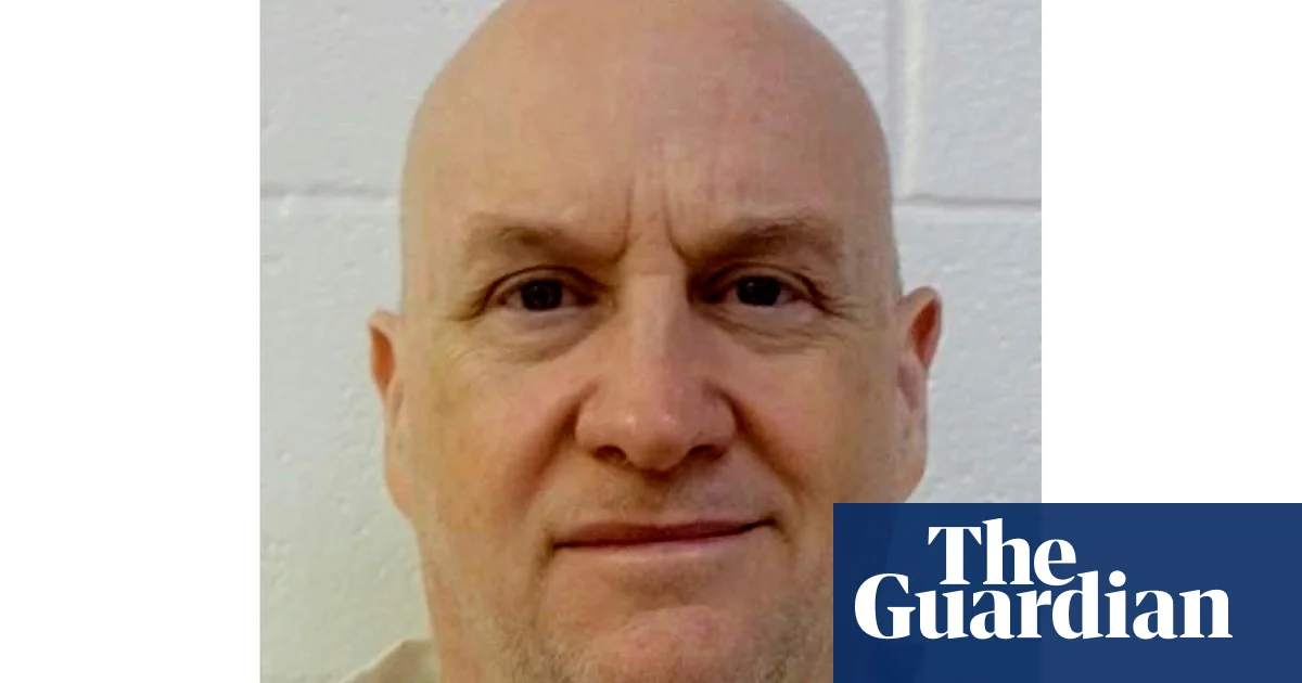 Featured image for Arkansas on High Alert as Convicted Killer and Ex-Police Chief Escapes Prison