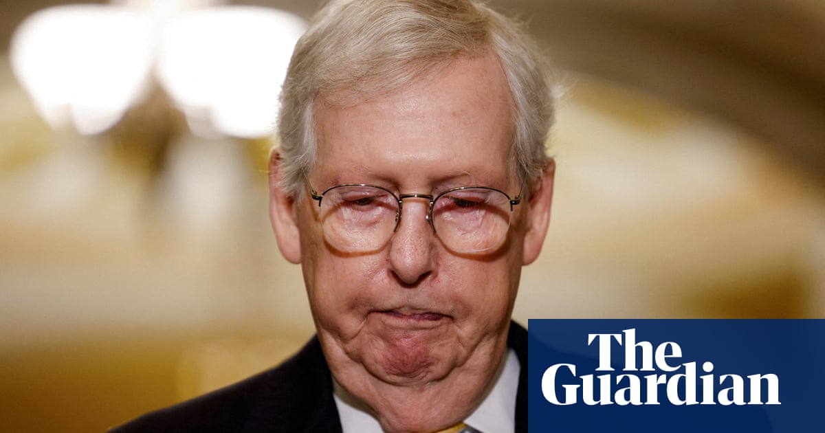 "Concerns grow as Mitch McConnell freezes again, sparking retirement speculation"