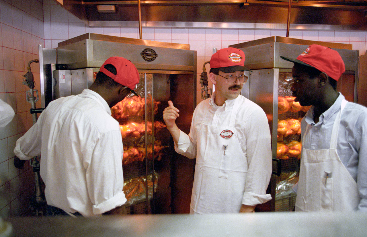 Featured image for Iconic Chicken Chain Struggles as Over 1,000 Locations Close