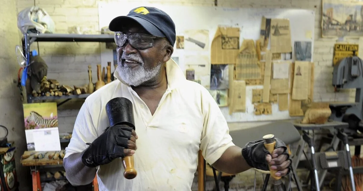 Pittsburgh Sculptor Thaddeus Mosley Dies at 99, Leaving a Monumental Public Legacy