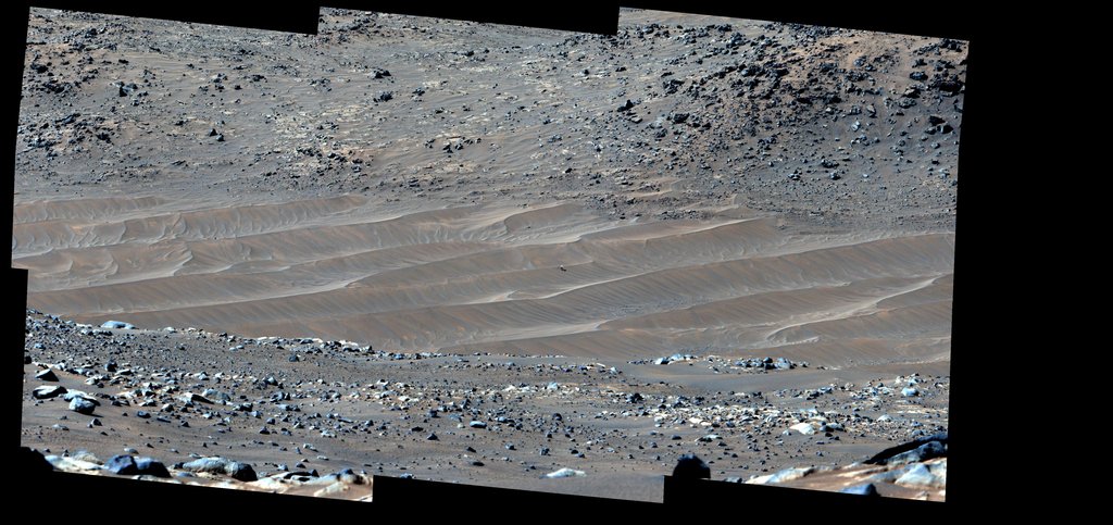 "Perseverance Rover Spots Damaged Ingenuity Helicopter in Martian Desert"