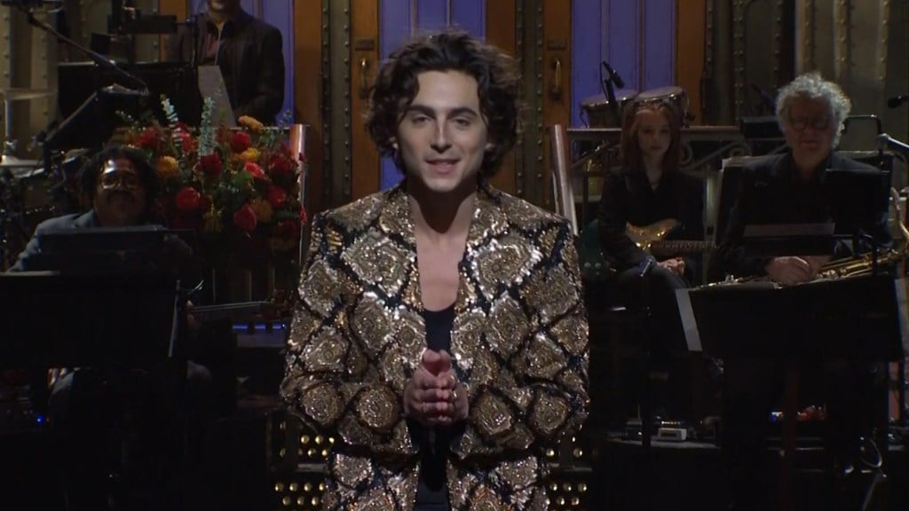 Featured image for Timothée Chalamet's Memorable Moments on 'SNL'