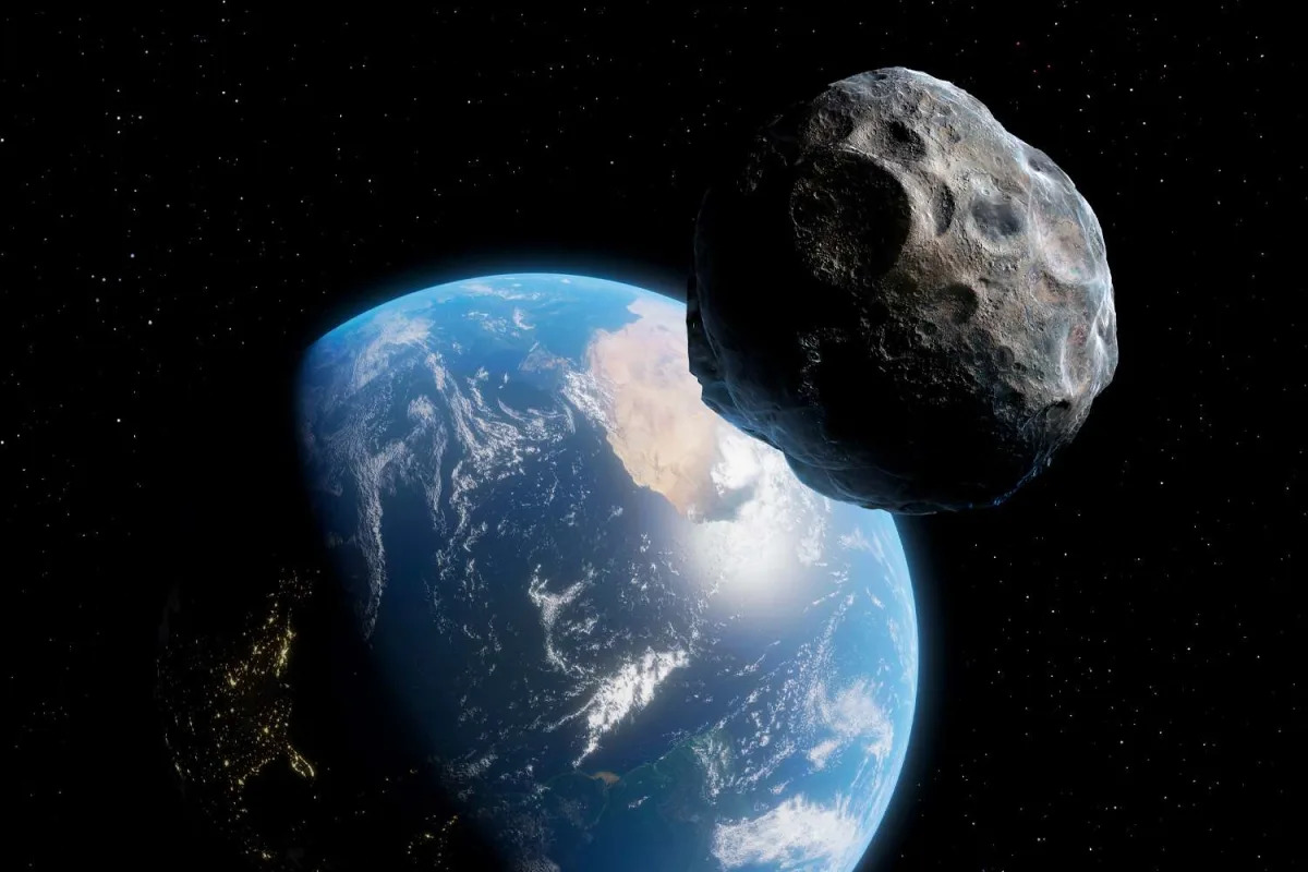 "Skyscraper-sized Asteroid's Close Encounter with Earth: A Look at the Video and Future Return in 2032"