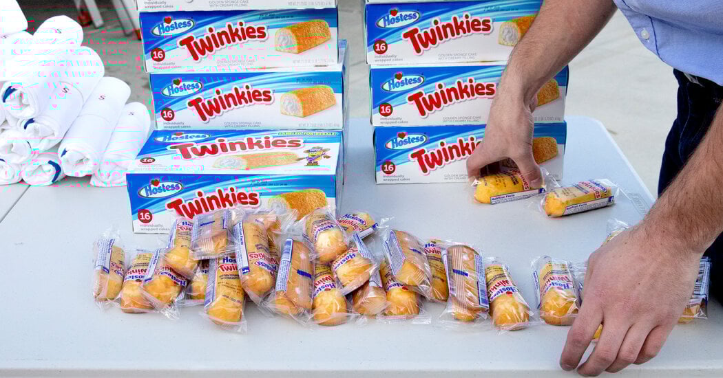 Featured image for Smucker's Acquires Hostess Brands in $5.6B Deal