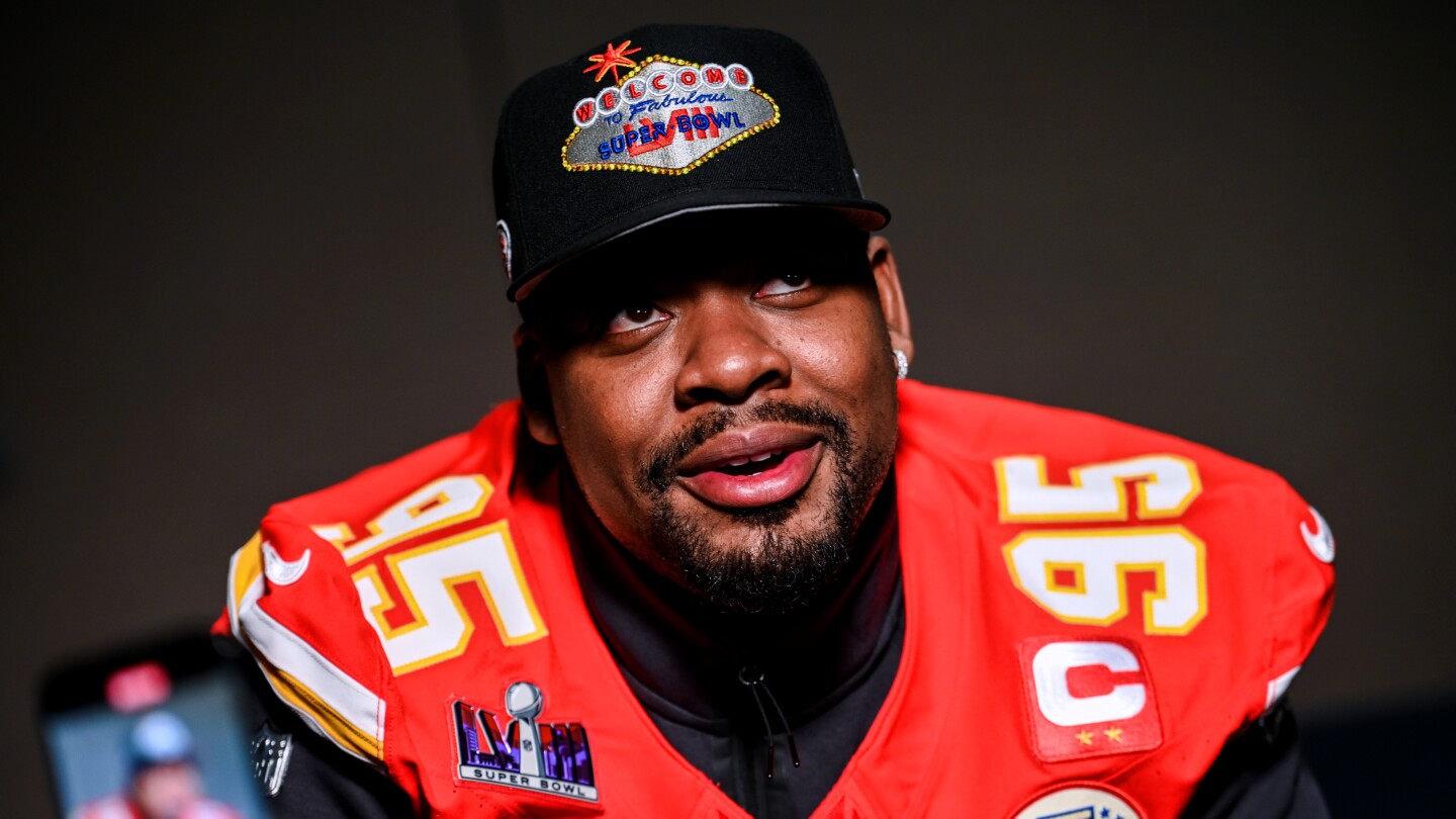 Featured image for "Chiefs GM's Top Priorities: Re-signing Chris Jones and L'Jarius Sneed"